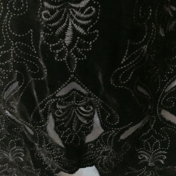 Tahari crushed black crushed velvet cocktail dress size 2 - Picture 6 of 10